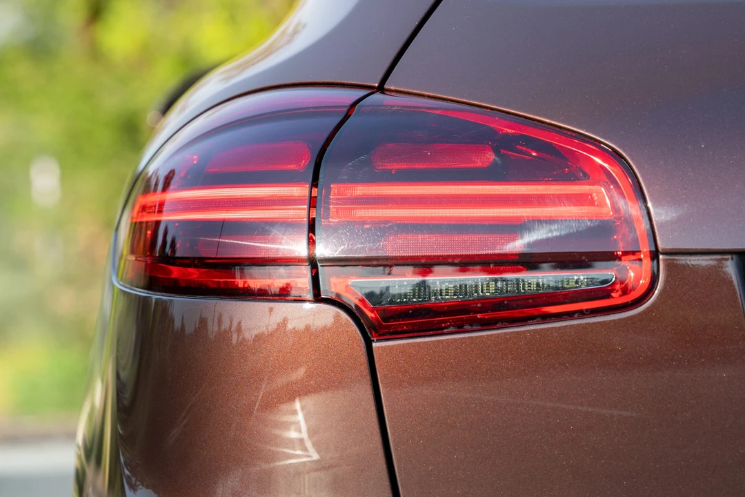2016 Porsche 958 Cayenne - Image 20 of 31