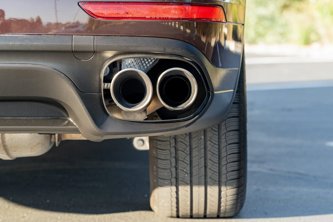 2016 Porsche 958 Cayenne - Image 27 of 31