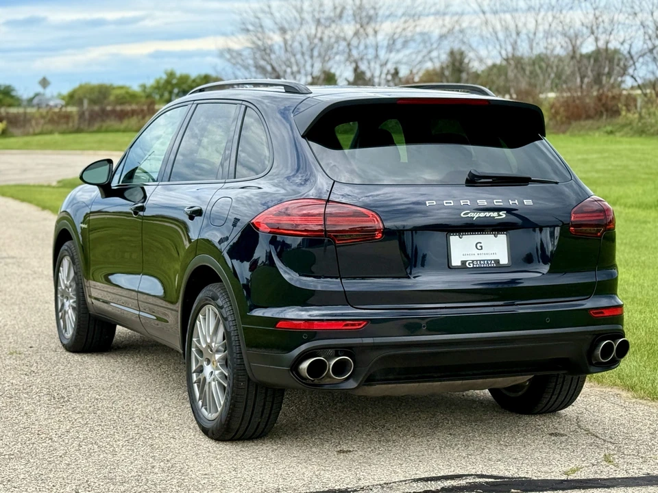 2016 Porsche 958 Cayenne S - Image 14 of 31