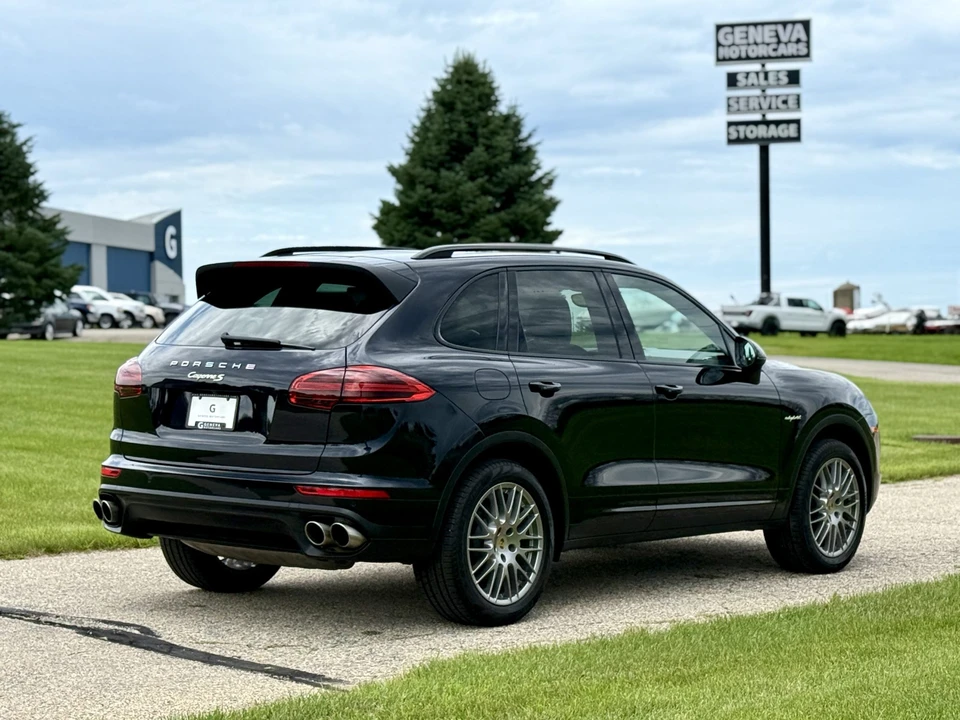 2016 Porsche 958 Cayenne S - Image 16 of 31