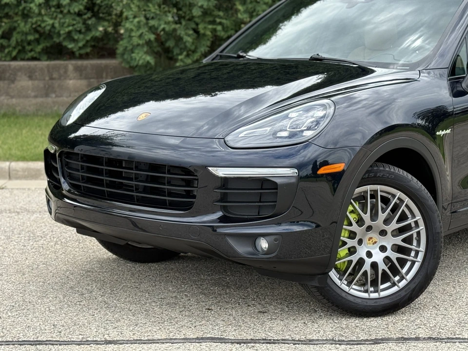 2016 Porsche 958 Cayenne S - Image 19 of 31