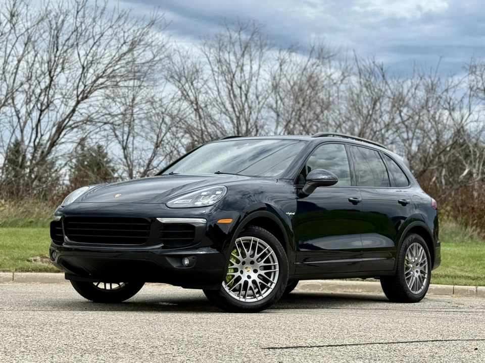 2016 Porsche 958 Cayenne S - Image 7 of 31