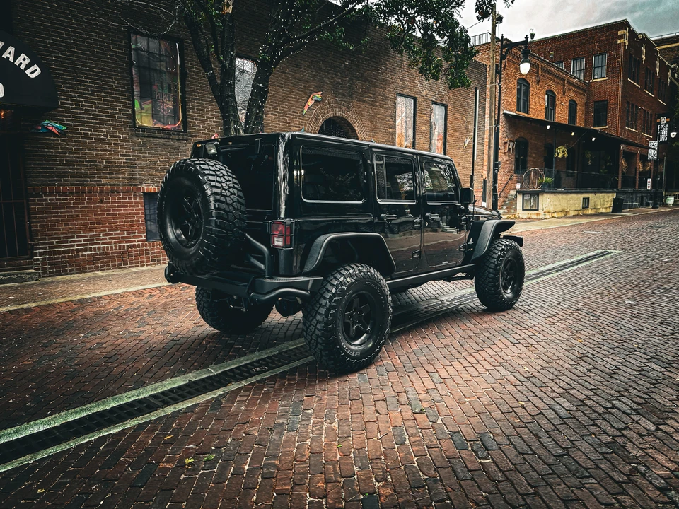 2017 Jeep JK Wrangler - Image 23 of 31