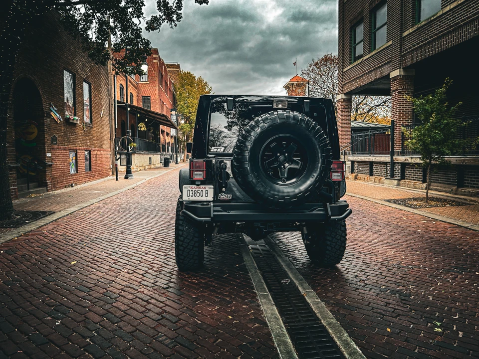 2017 Jeep JK Wrangler - Image 27 of 31
