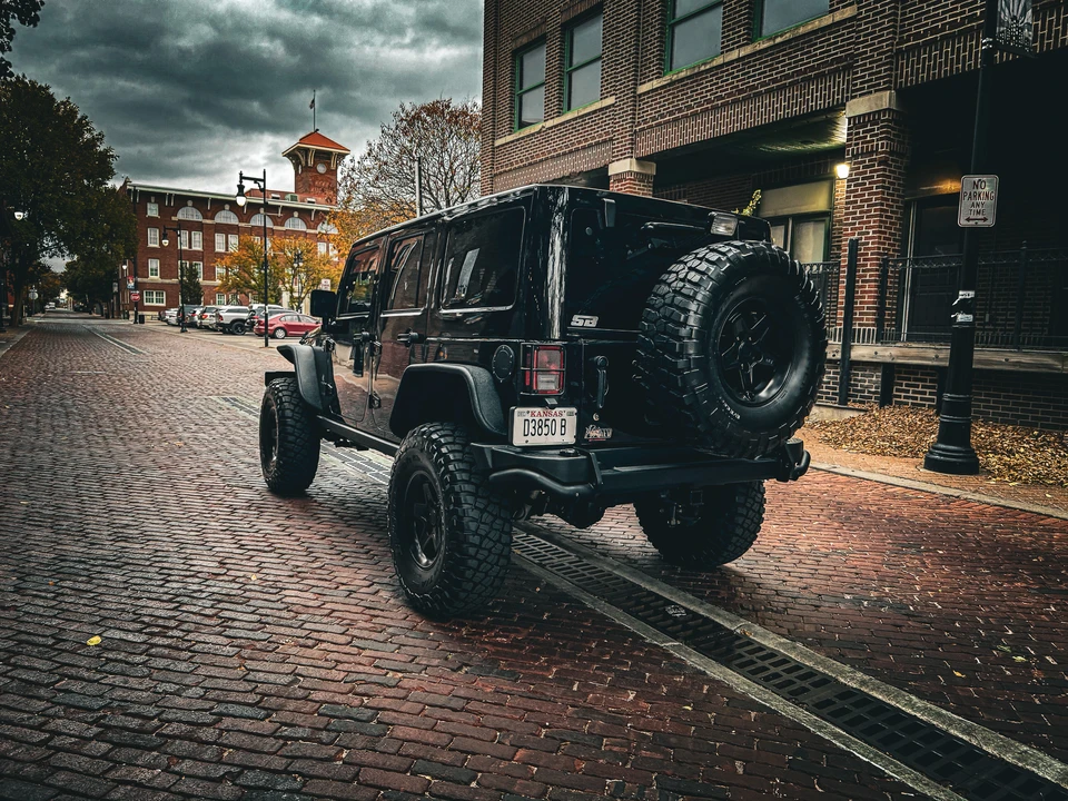 2017 Jeep JK Wrangler - Image 29 of 31