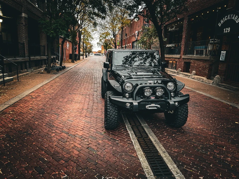 2017 Jeep JK Wrangler - Image 5 of 31