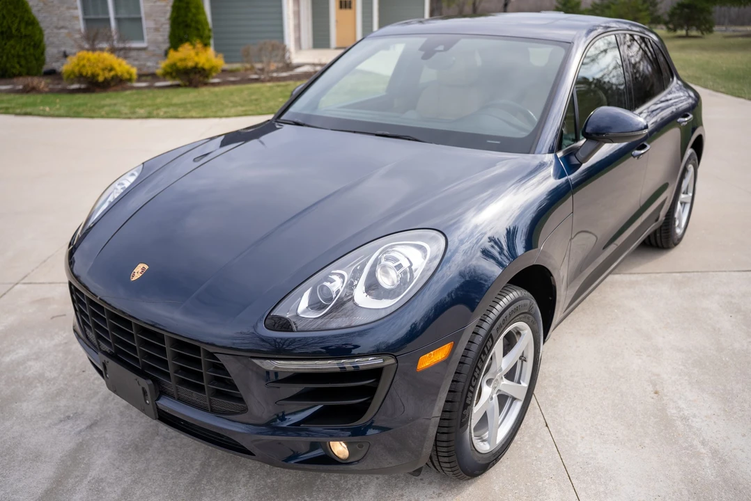 2017 Porsche Macan - Image 4 of 31