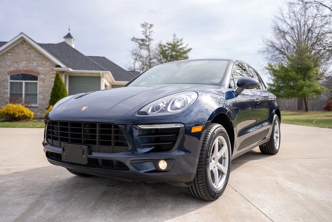 2017 Porsche Macan - Image 5 of 31