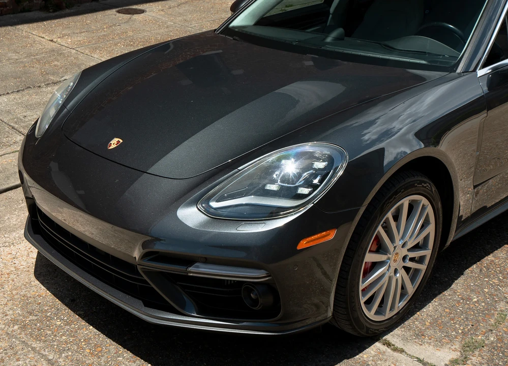 2017 Porsche 971 Panamera Turbo - Image 28 of 31