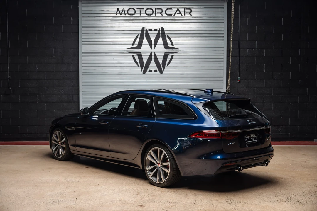 2018 Jaguar X260 XF - Image 9 of 31