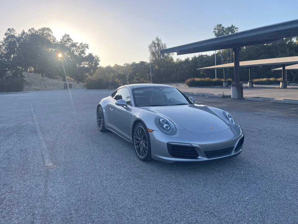 2018 Porsche 991 Carrera 4S - Image 16 of 31