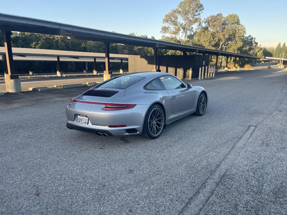 2018 Porsche 991 Carrera 4S - Image 12 of 31