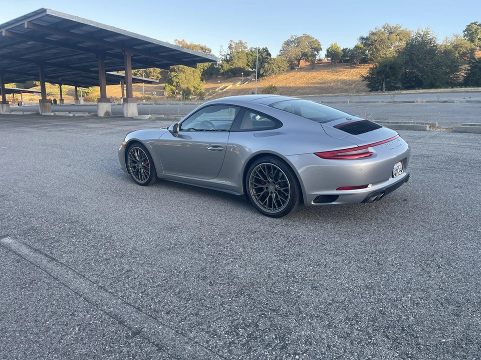 2018 Porsche 991 Carrera 4S - Image 8 of 31