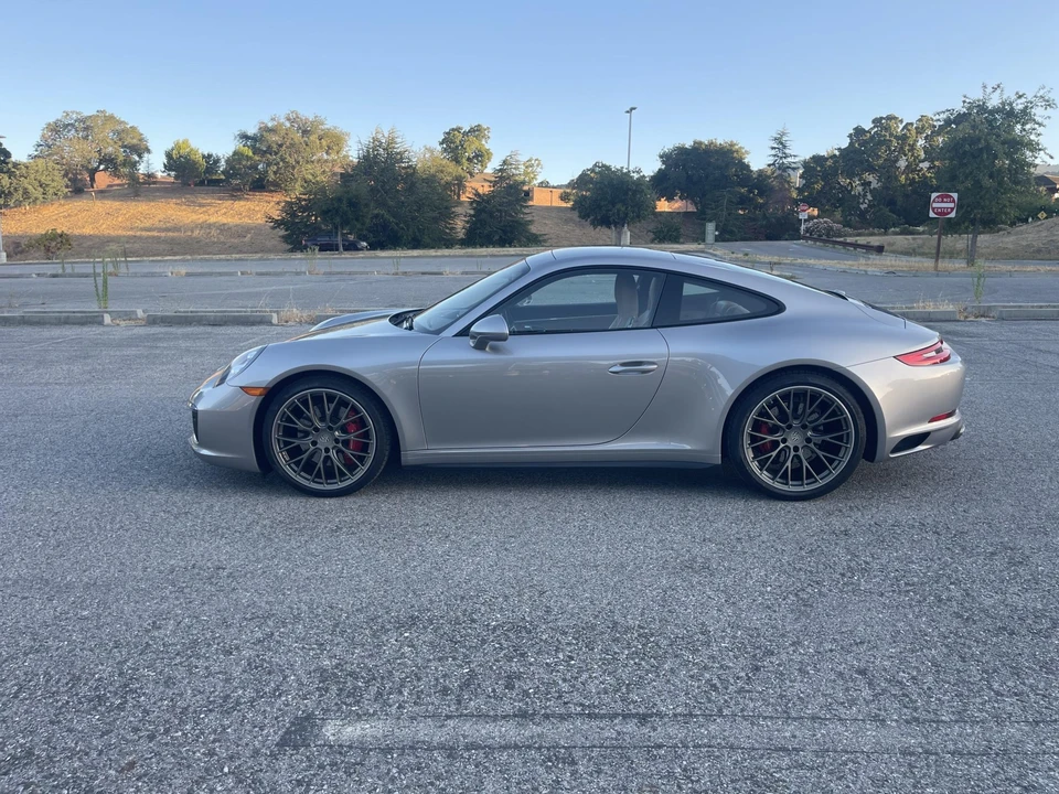 2018 Porsche 991 Carrera 4S - Image 6 of 31
