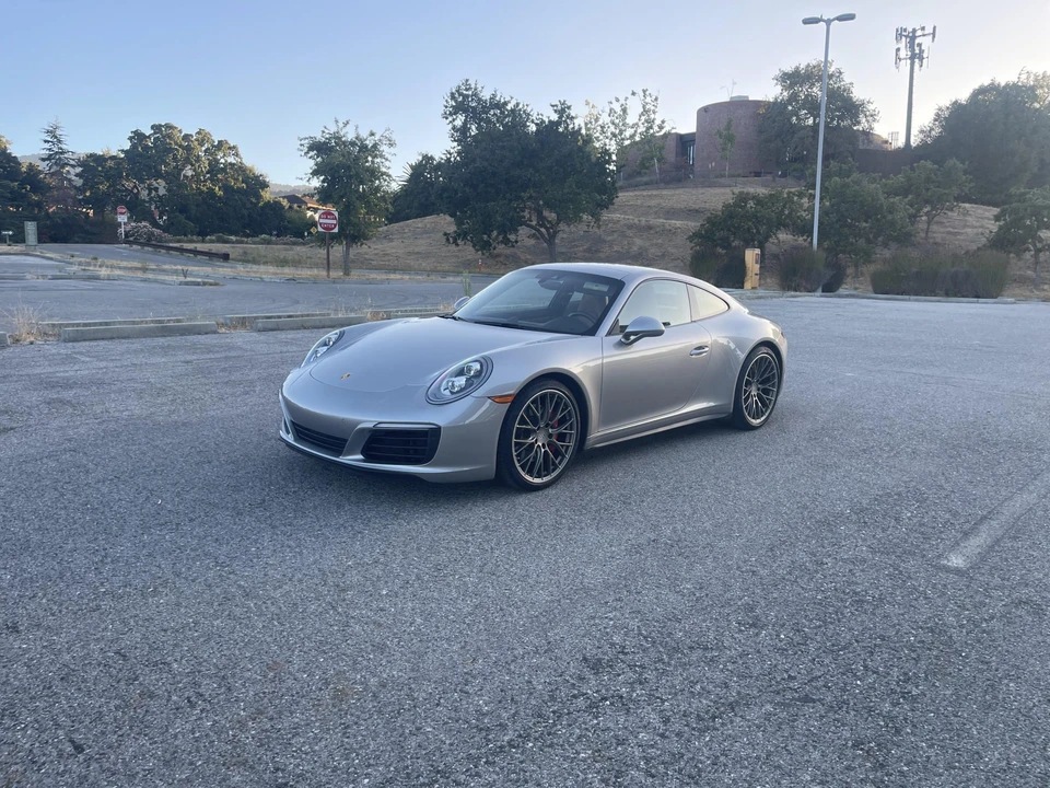 2018 Porsche 991 Carrera 4S - Image 4 of 31
