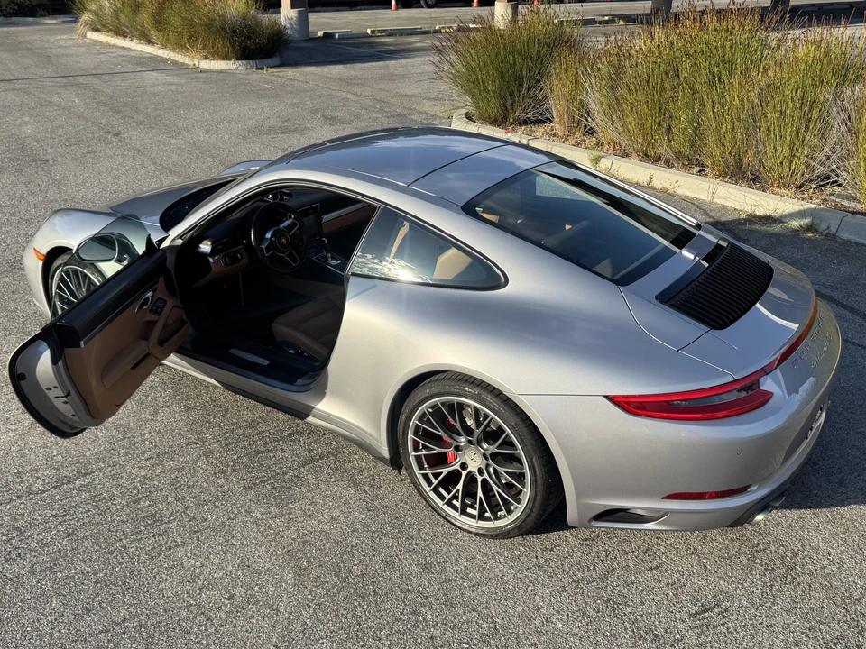 2018 Porsche 991 Carrera 4S - Image 23 of 31