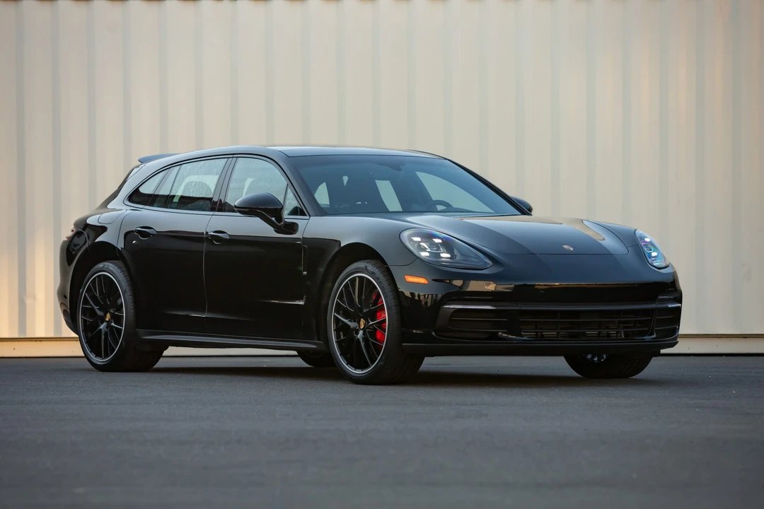 2018 Porsche 971 Panamera - Image 5 of 31
