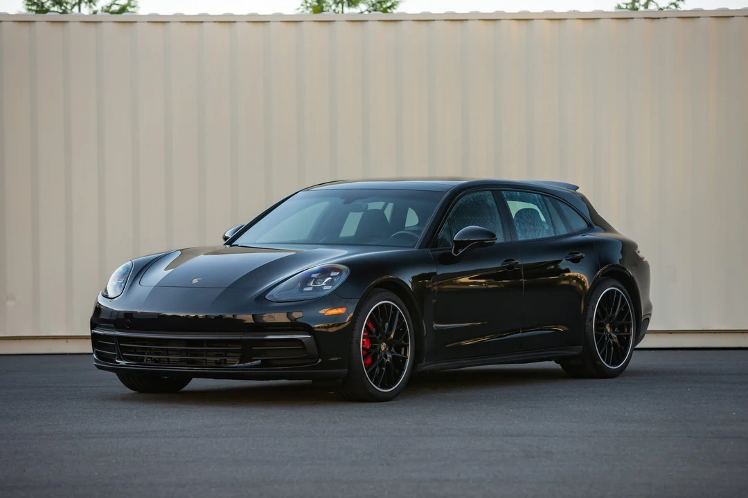2018 Porsche 971 Panamera - Image 4 of 31