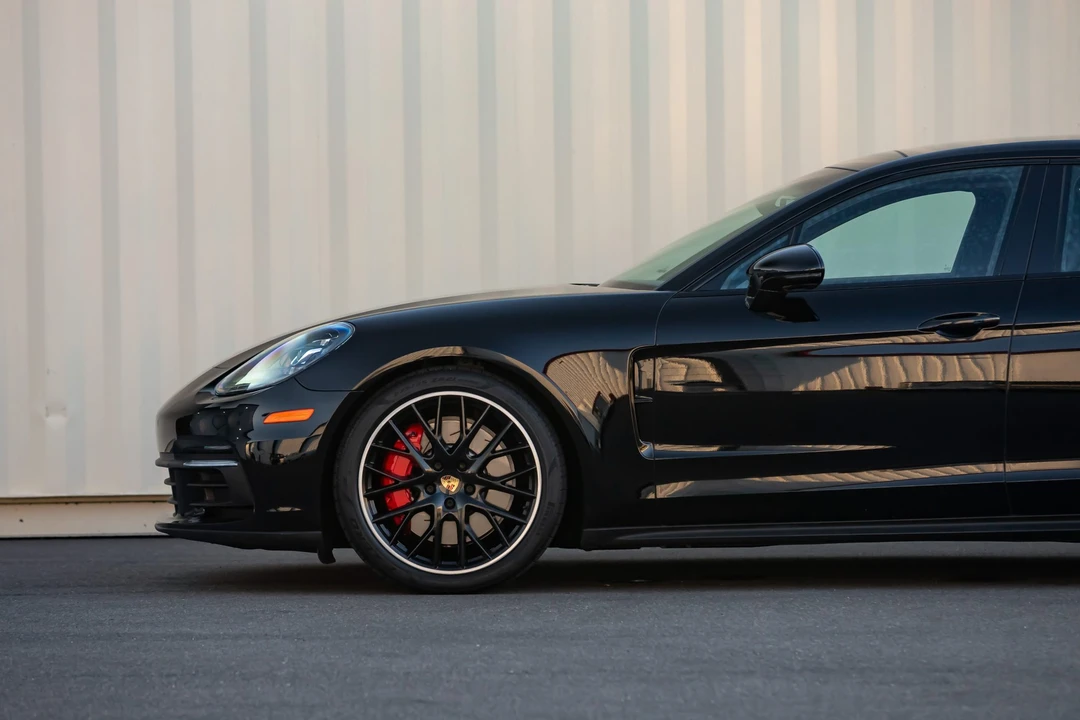 2018 Porsche 971 Panamera - Image 15 of 31