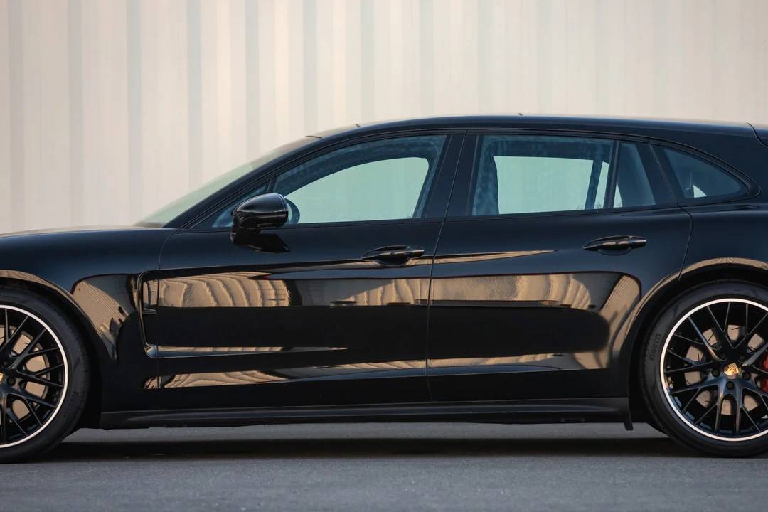 2018 Porsche 971 Panamera - Image 19 of 31