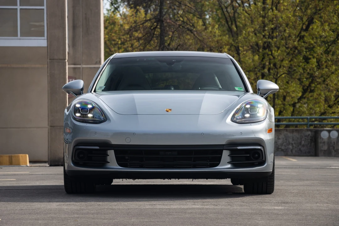 2019 Porsche 971 Panamera - Image 16 of 31