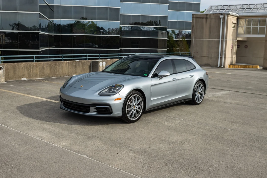 2019 Porsche 971 Panamera - Image 3 of 31
