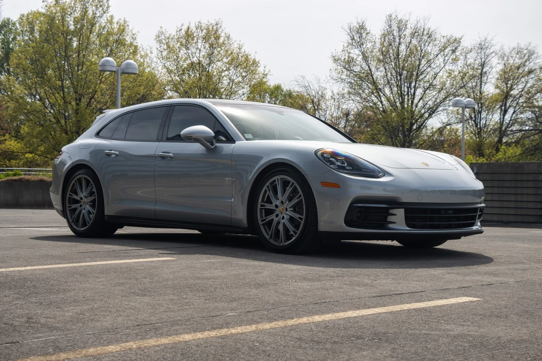 2019 Porsche 971 Panamera - Image 13 of 31