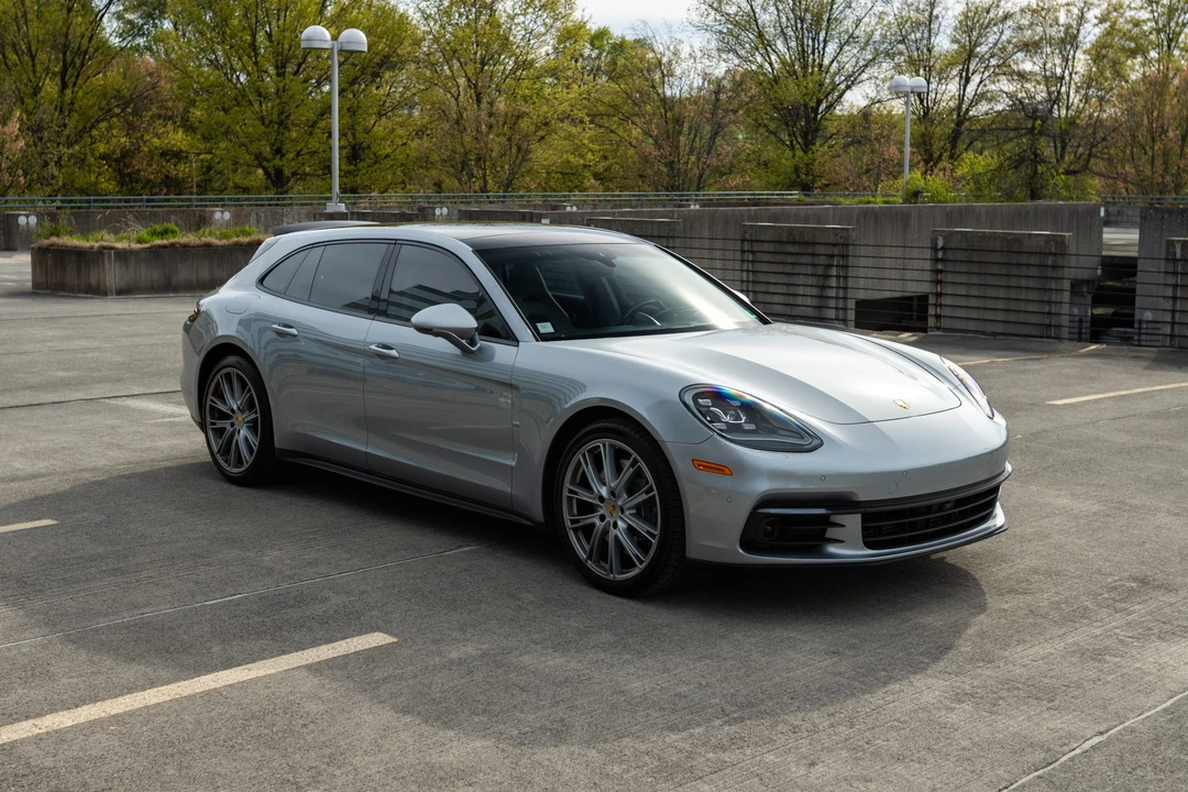 2019 Porsche 971 Panamera - Image 14 of 31