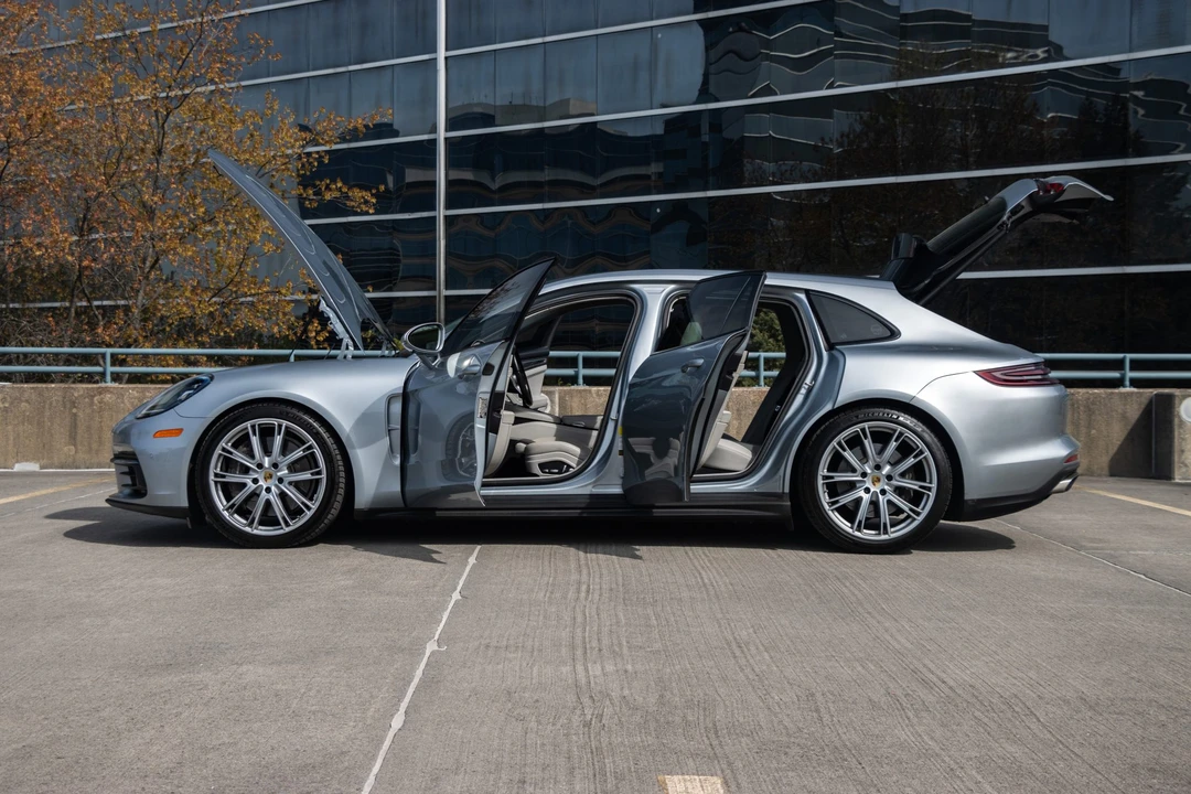 2019 Porsche 971 Panamera - Image 19 of 31