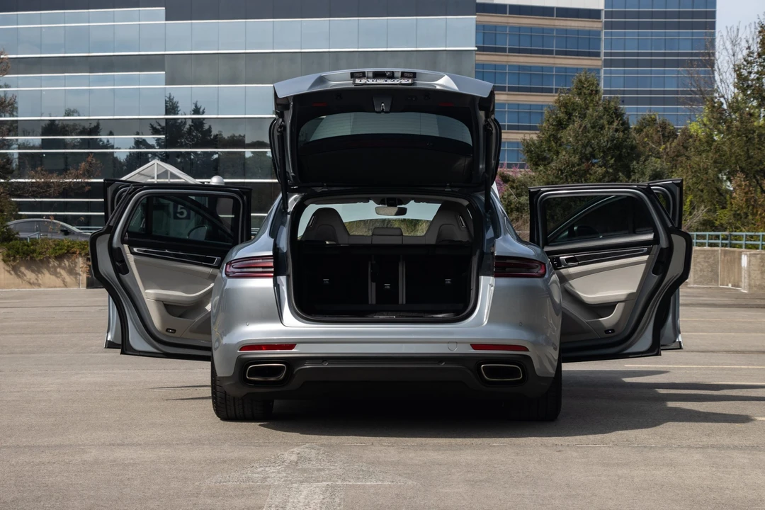 2019 Porsche 971 Panamera - Image 21 of 31