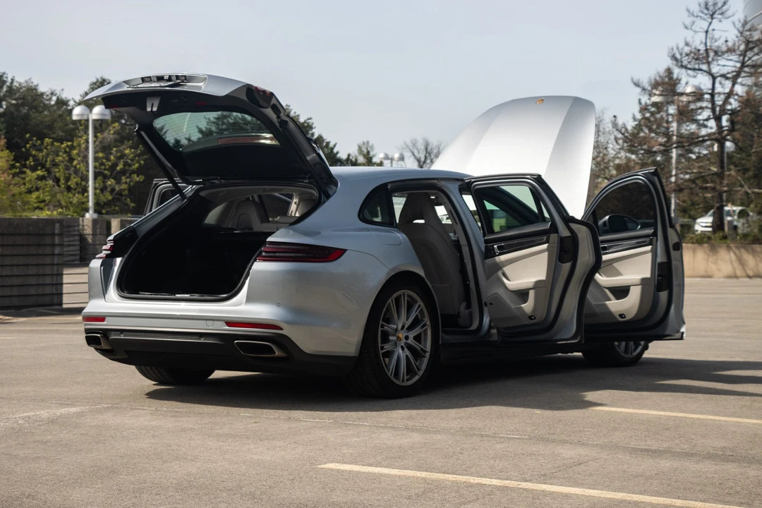 2019 Porsche 971 Panamera - Image 22 of 31