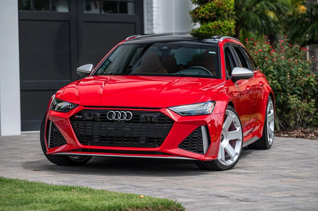2021 Audi C8 RS6 - Image 2 of 31