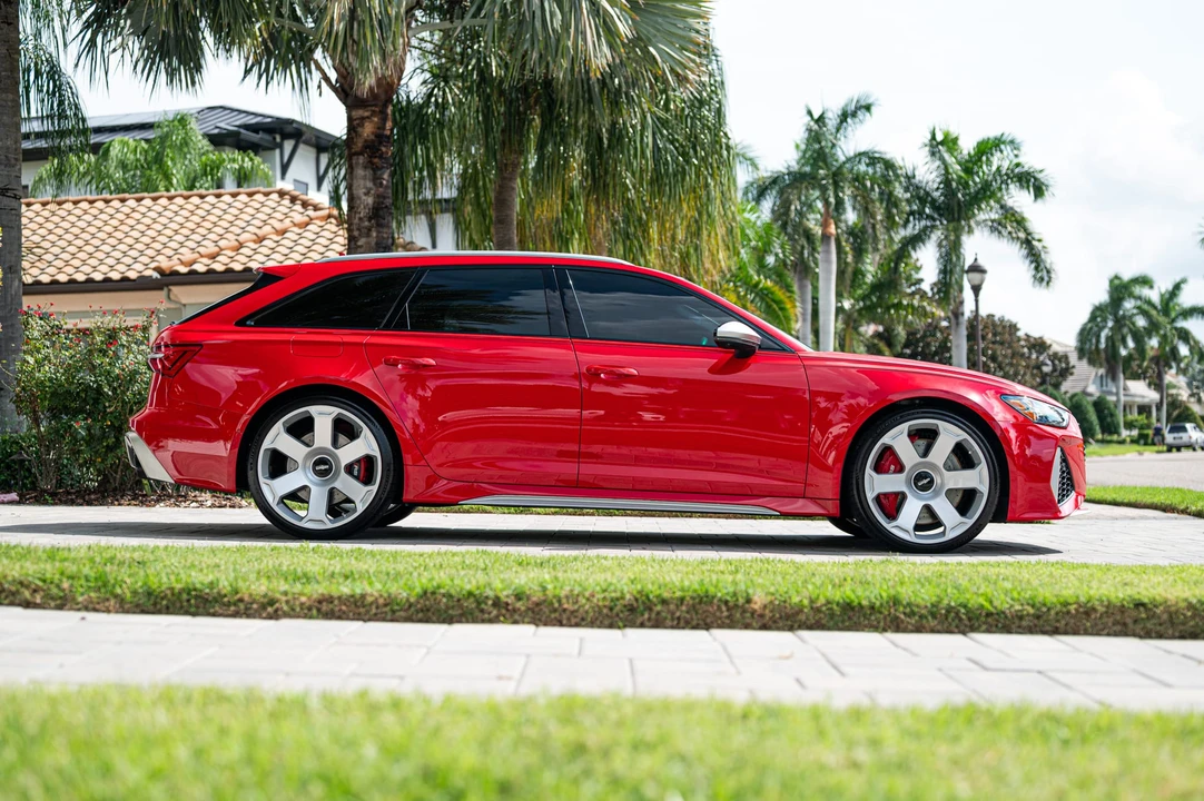 2021 Audi C8 RS6 - Image 29 of 31
