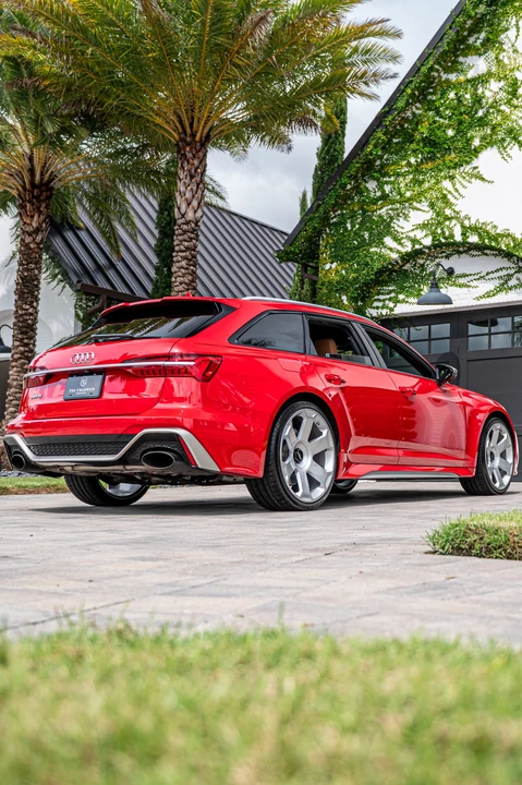 2021 Audi C8 RS6 - Image 24 of 31