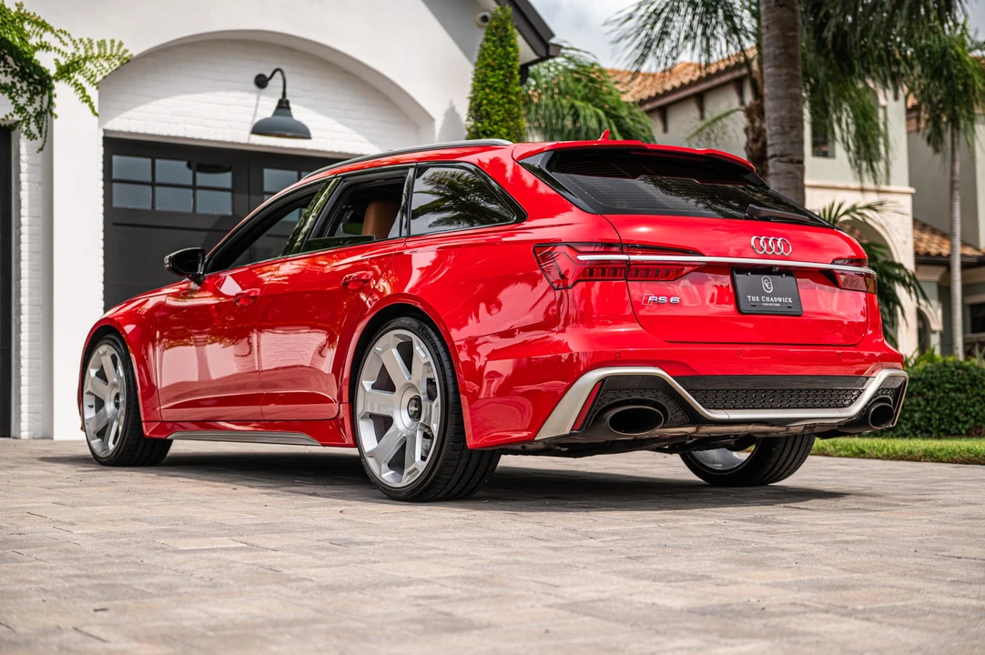 2021 Audi C8 RS6 - Image 19 of 31