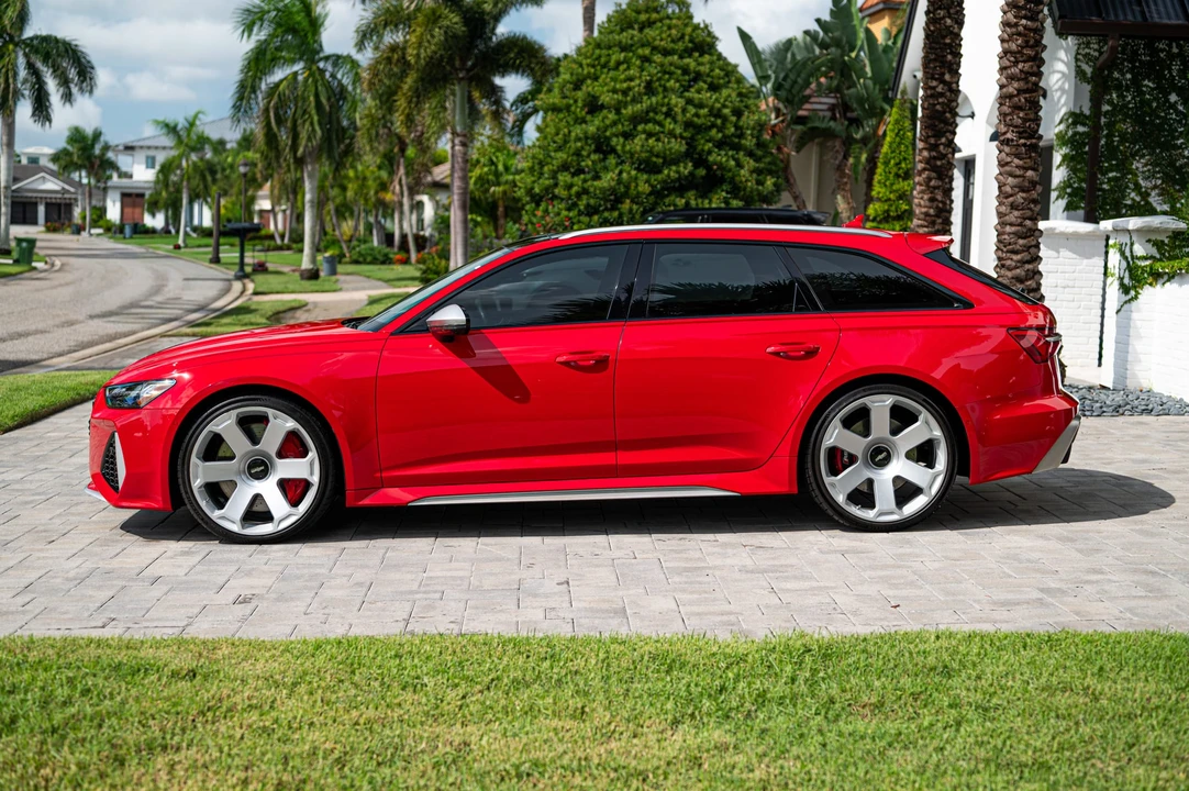 2021 Audi C8 RS6 - Image 13 of 31