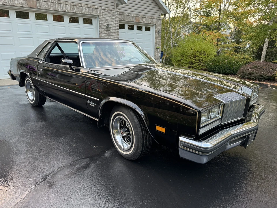 1977 Oldsmobile Cutlass Supreme - Image 4 of 31