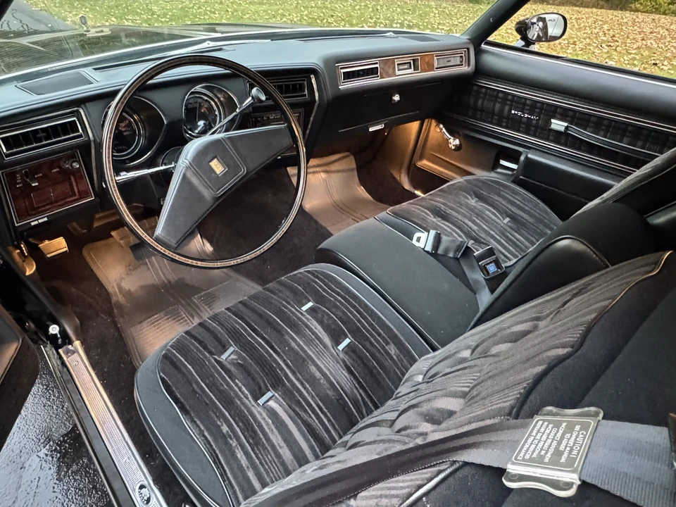 1977 Oldsmobile Cutlass Supreme - Image 20 of 31