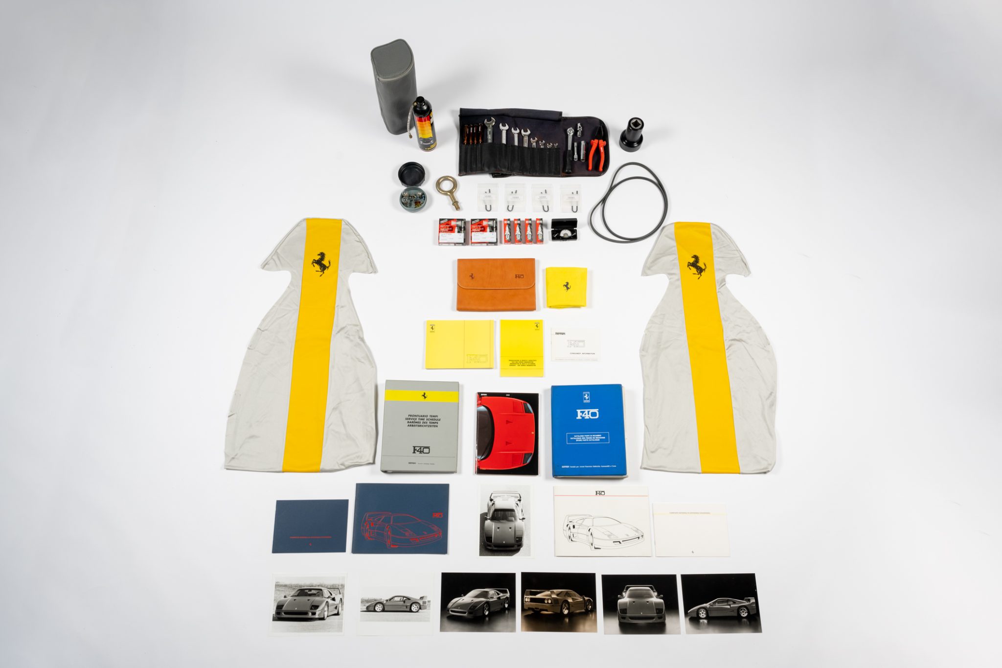 Tool Kit & Accessories for Ferrari F40