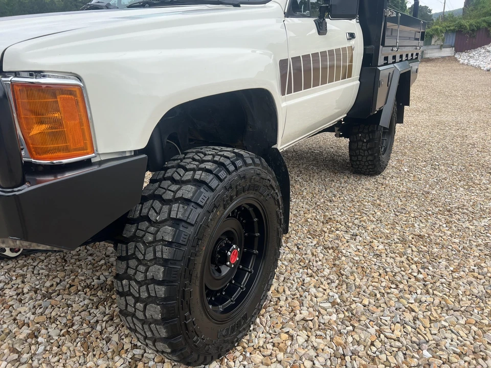 1985 Toyota Hilux 4th Gen - Image 25 of 31