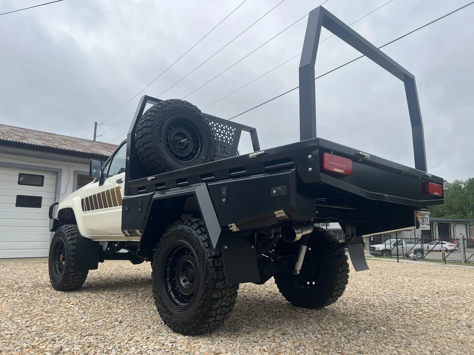 1985 Toyota Hilux 4th Gen - Image 12 of 31
