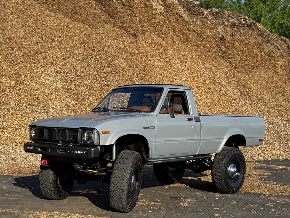 1981 Toyota Trekker - Image 12 of 31