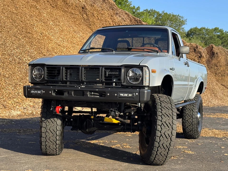 1981 Toyota Trekker - Image 13 of 31