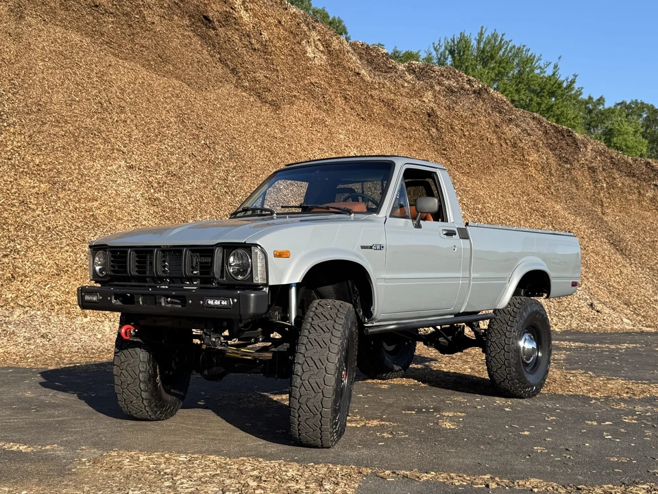 1981 Toyota Trekker - Image 14 of 31