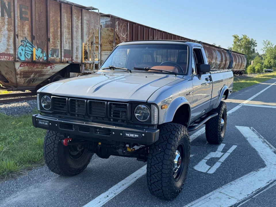 1981 Toyota Trekker - Image 9 of 31