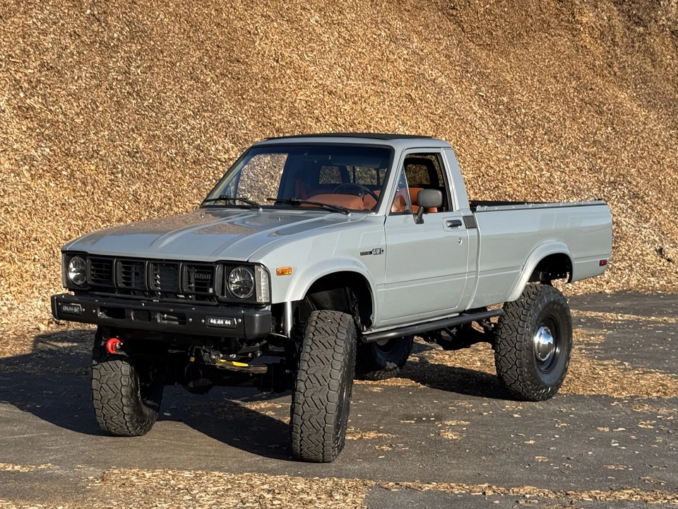 1981 Toyota Trekker - Image 17 of 31