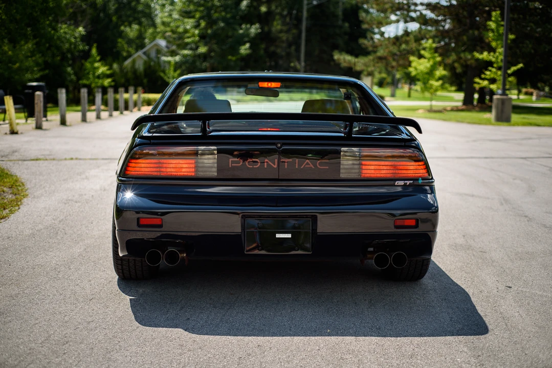 1988 Pontiac Fiero GT - Image 8 of 31