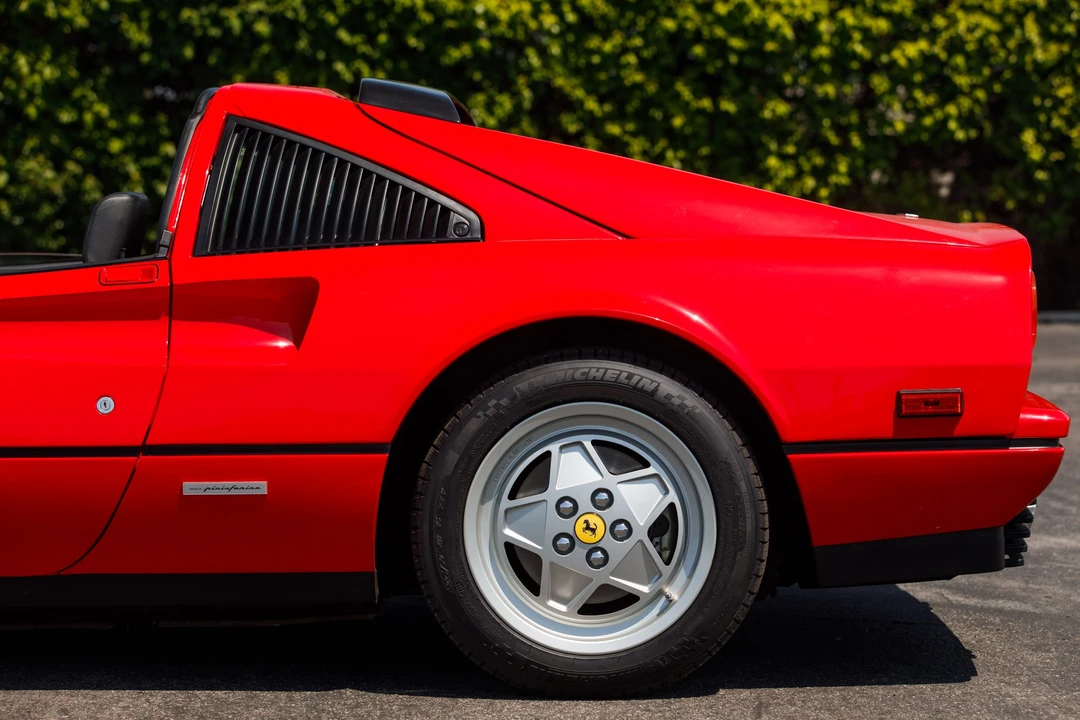 1989 Ferrari 328 GTS - Image 27 of 31
