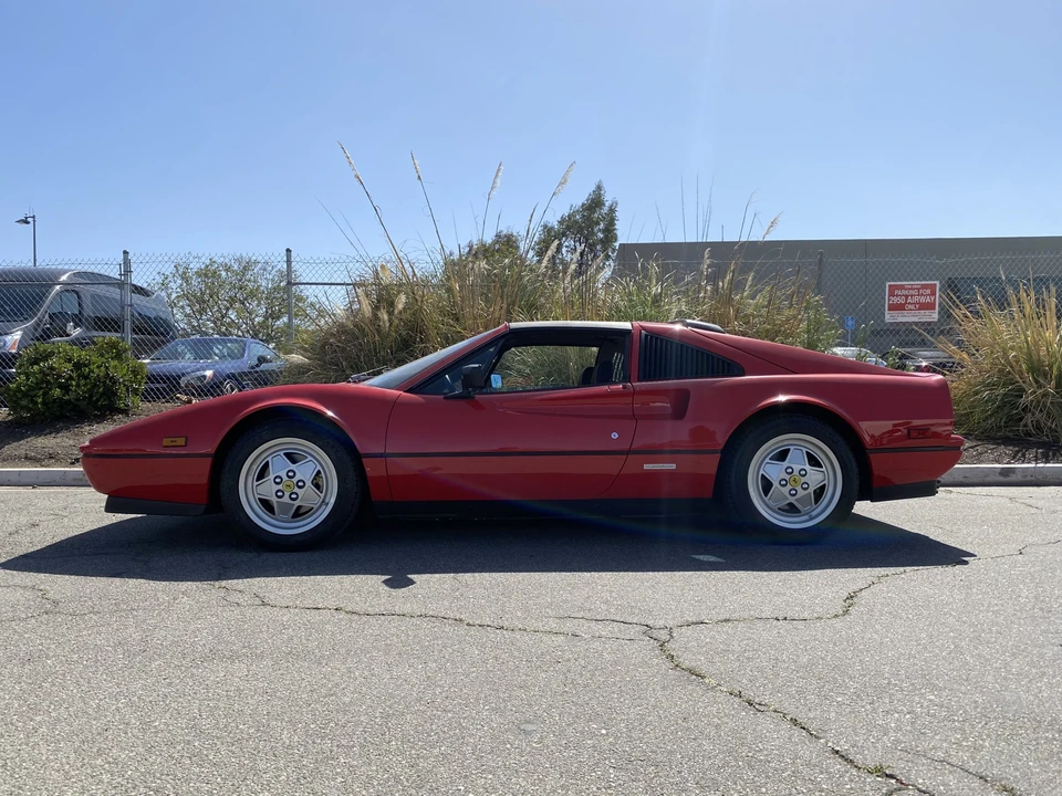 1989 Ferrari 328 GTS - Image 25 of 31