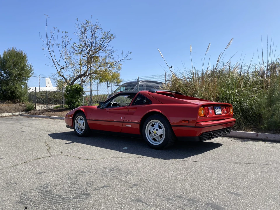 1989 Ferrari 328 GTS - Image 24 of 31